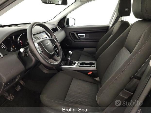 Land Rover Discovery Sport 2.0 TD4 150 CV Pure