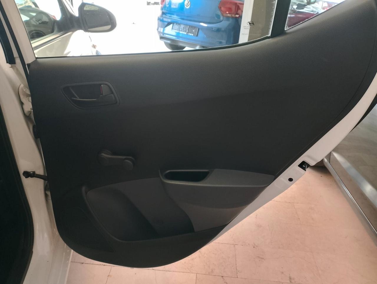 Hyundai i10 1.0 MPI OK NEOPATENTATI OFFERTA