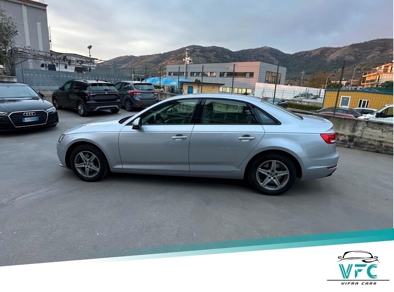 Audi A4 2.0 TDI 150 CV