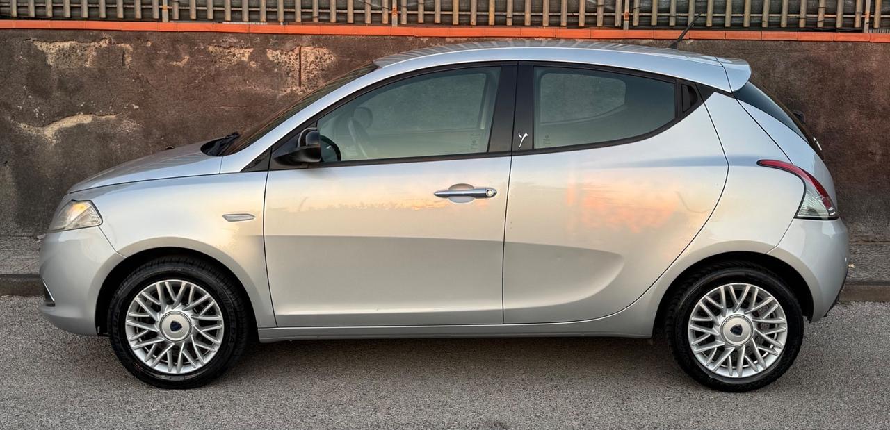 Lancia Ypsilon 1.2 FIRE BLOCK SISTEM