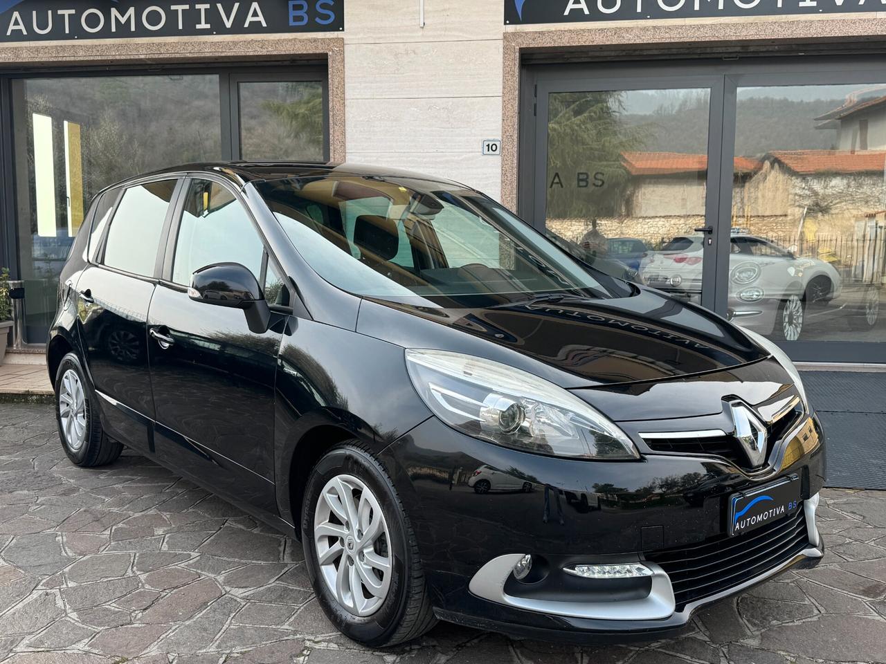 Renault Scenic Scénic XMod 1.5 dCi 110CV Limited