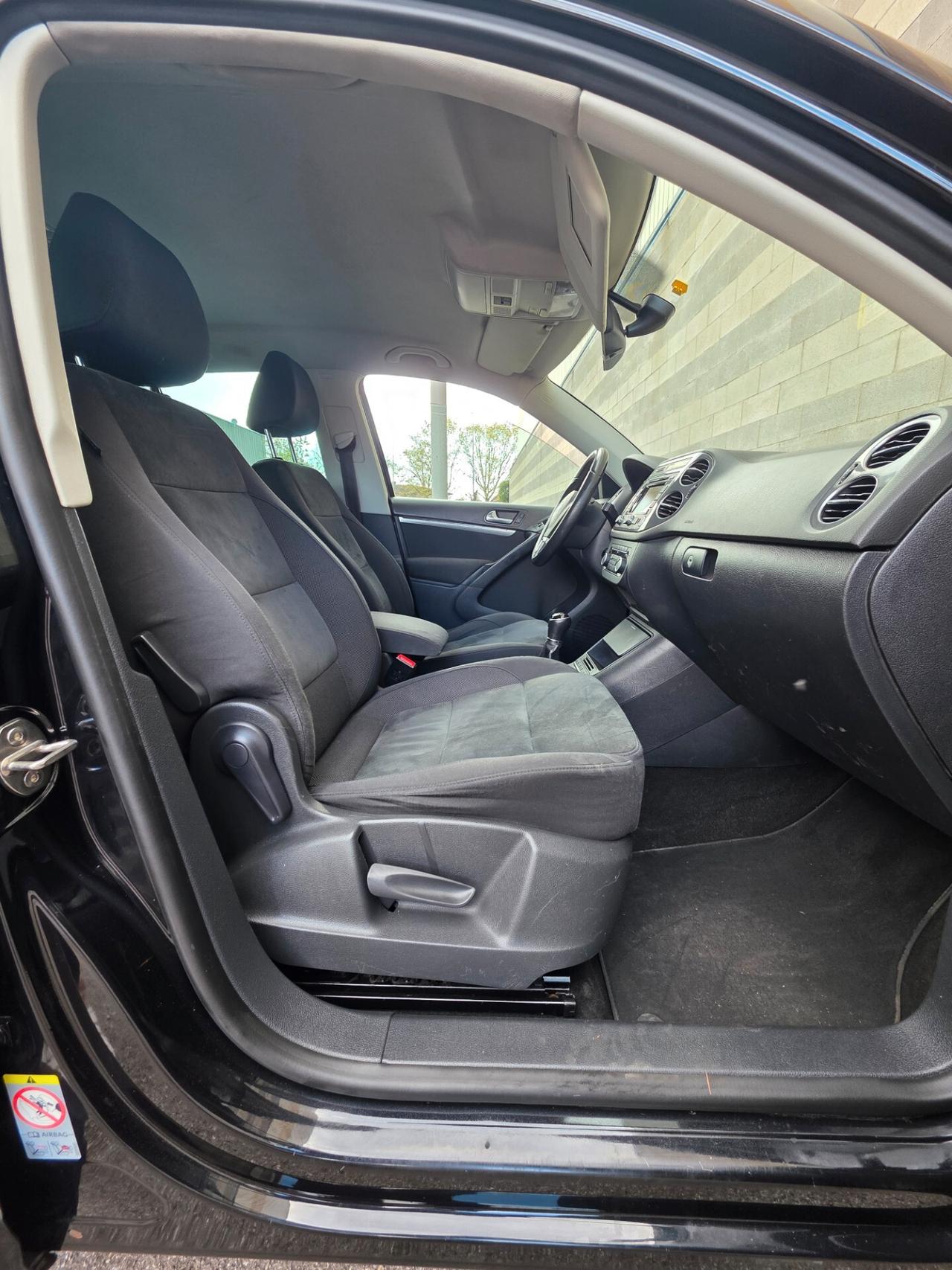 Volkswagen Tiguan 2.0 TDI 4MOTION Sport & Style