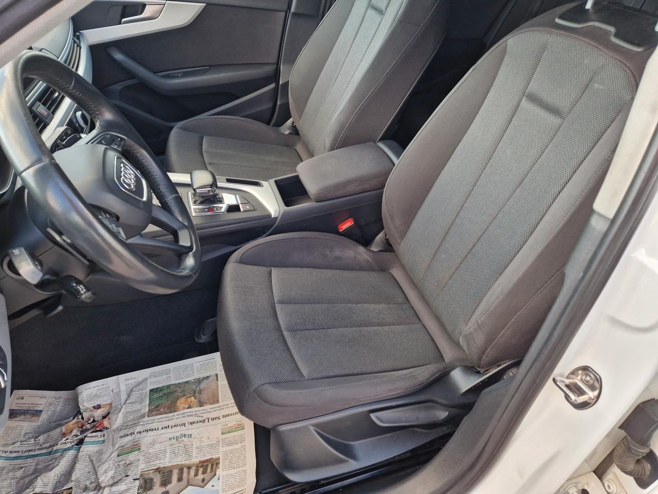 Audi A4 Avant 35 TDI S tronic Business