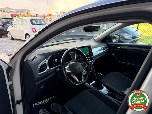 VOLKSWAGEN T-Roc 1.0 TSI STYLE restyling ANCHE PER NEOPATENTATI