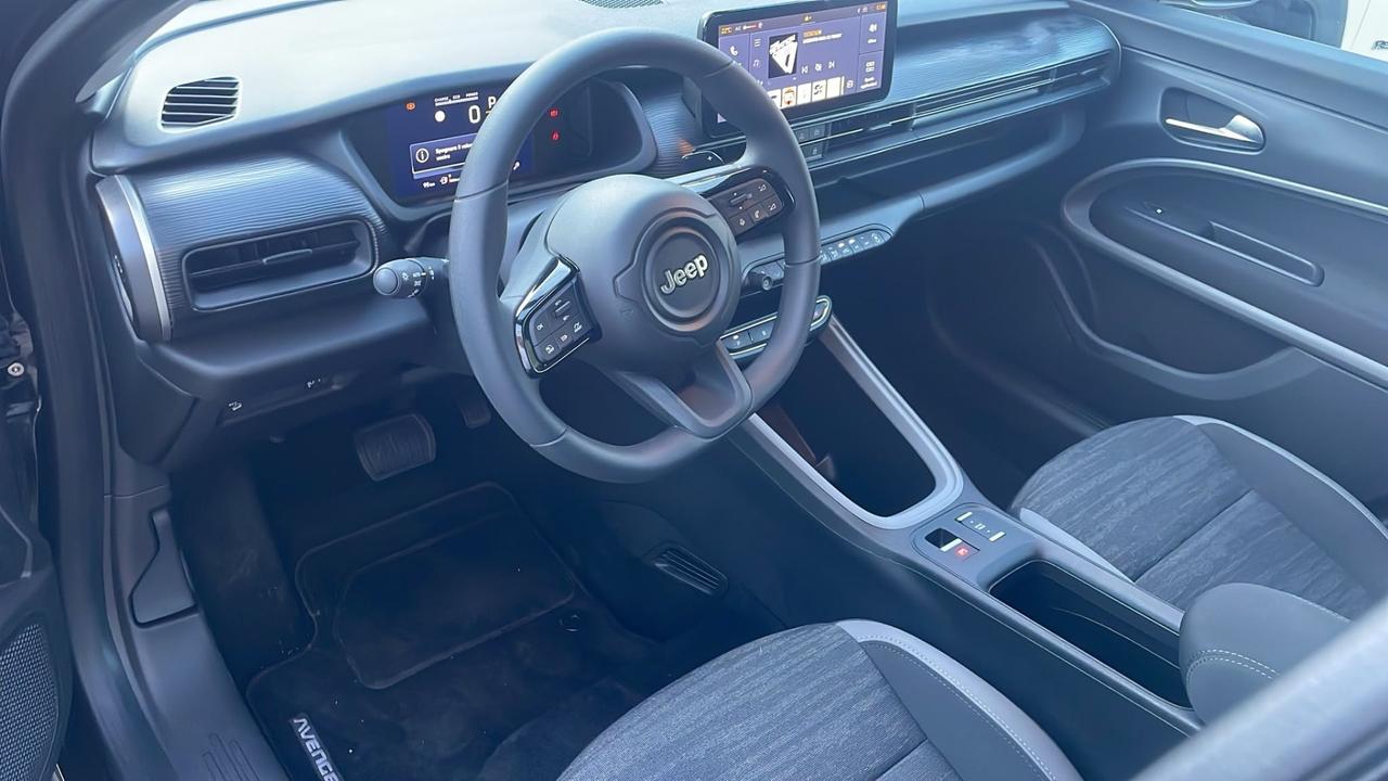 Jeep Avenger 1.2 Turbo 100 CV MHEV Longitude