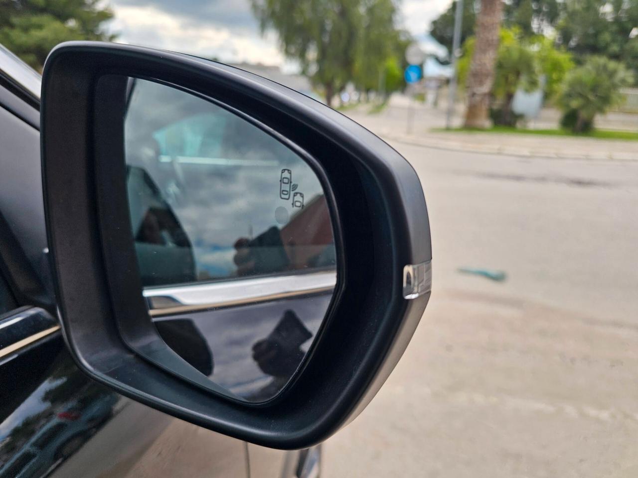 PEUGEOT 3008 1.5 BLUEHDI 130CV EAT8 GT-LINE