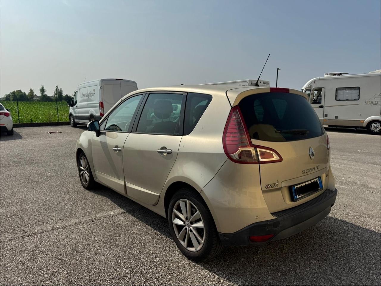 Renault Scenic Grand Scénic 1.5 dCi/105CV Serie Speciale