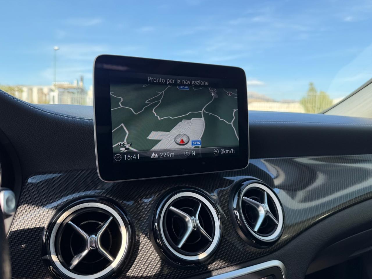 Mercedes-benz GLA 200 d Automatic Premium Night Edition