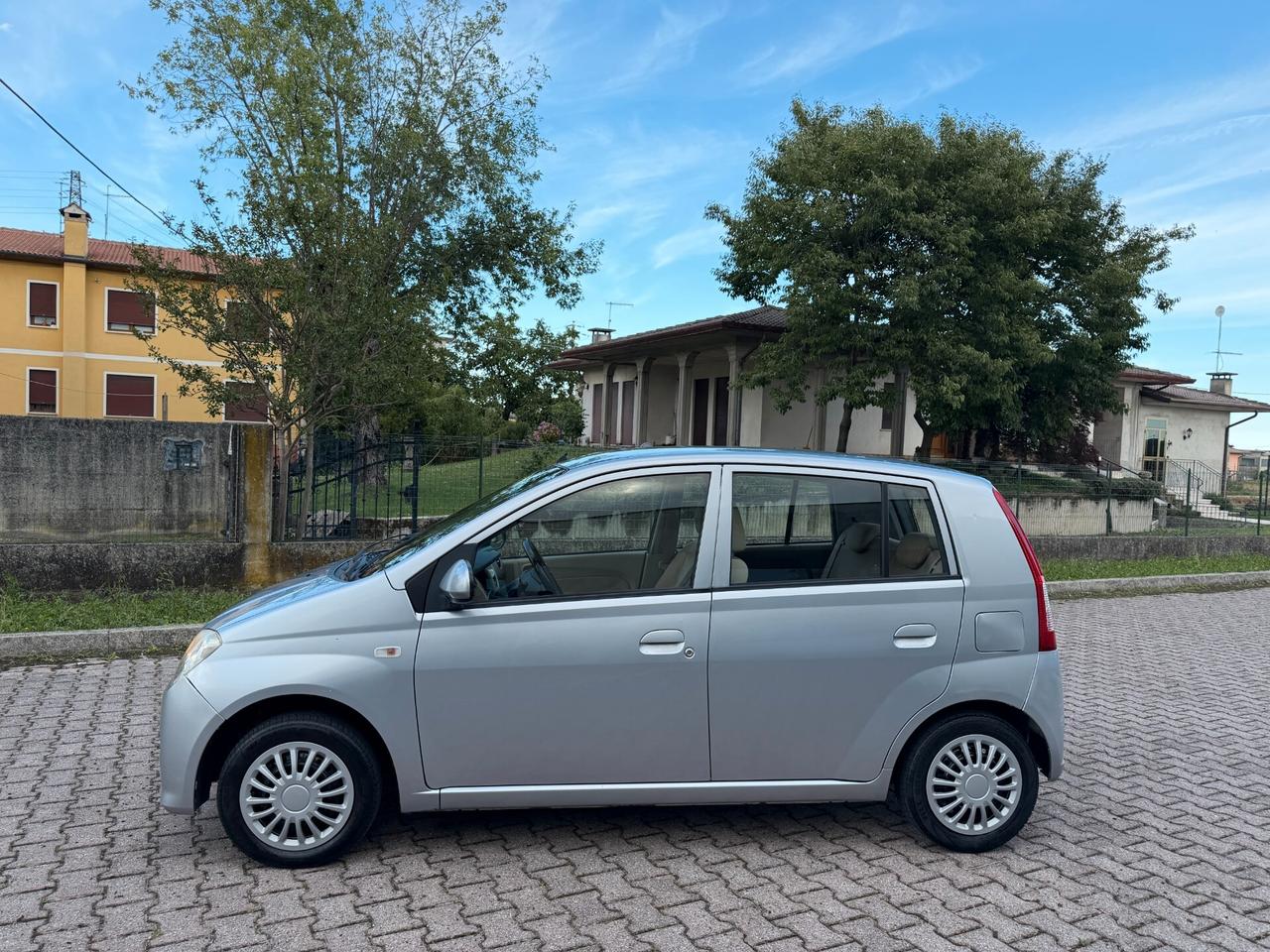 Daihatsu Cuore 1.0i 12V 5Porte CLIMA
