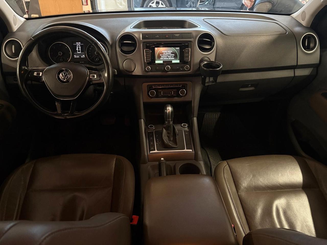 VOLKSWAGEN AMOROK 4x4 PICK-UP Posti 5 DOPPIA CABINA CAMBIO AUT. GANCIO TRAINO Diesel 2.0 Km 211.899