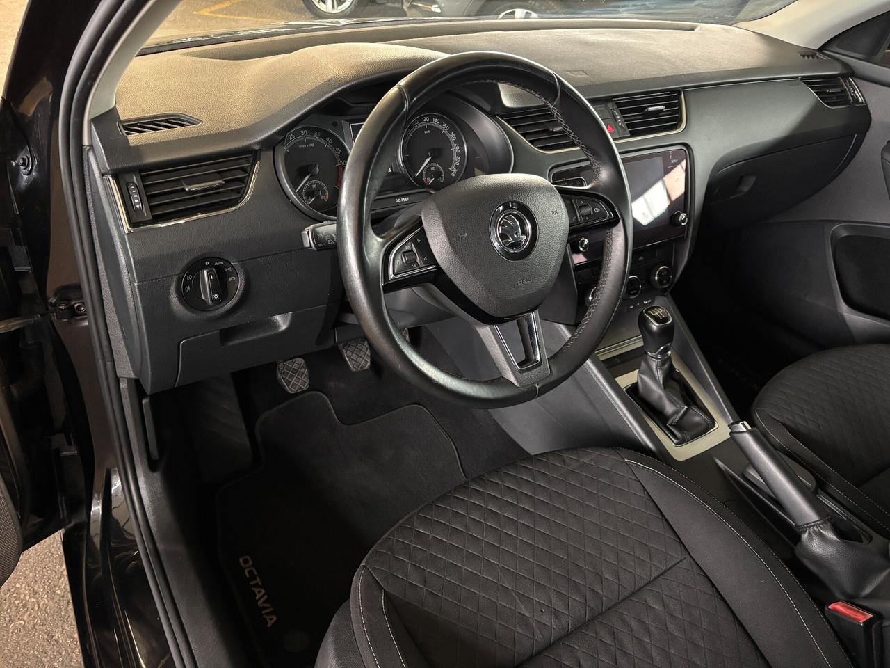 Skoda Octavia 1.6 TDI CR 85KW 115CV Executive