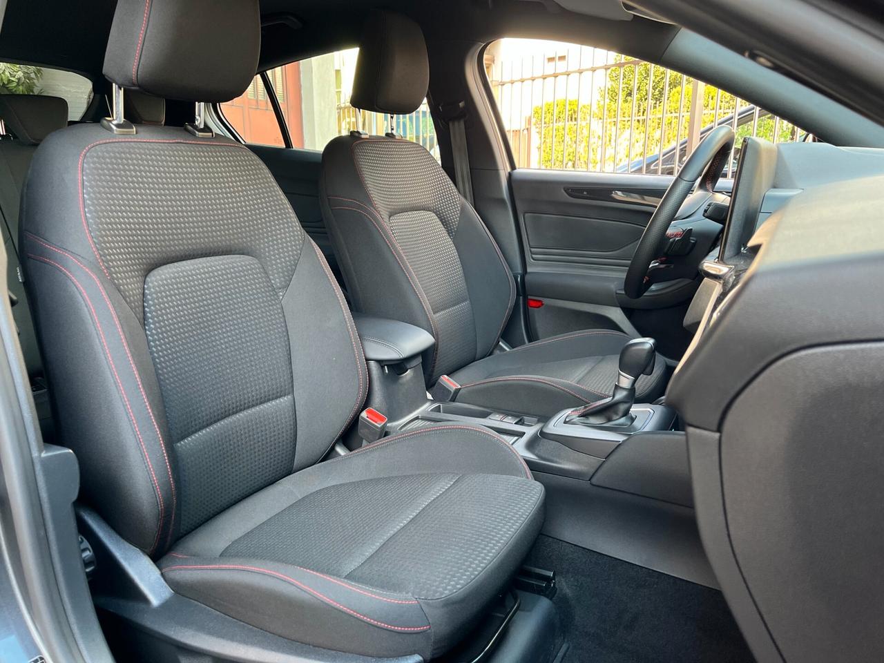 Ford Focus 1.0cc HYBRID 125cv ST-LINE C/AUTOMATICO