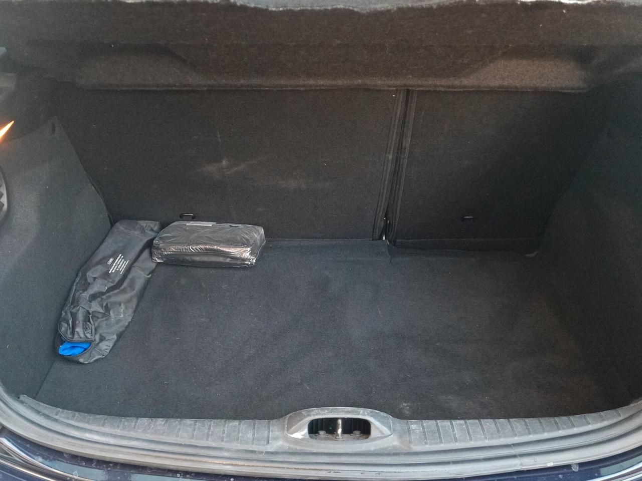 Peugeot 208 PureTech 82 5 porte Active