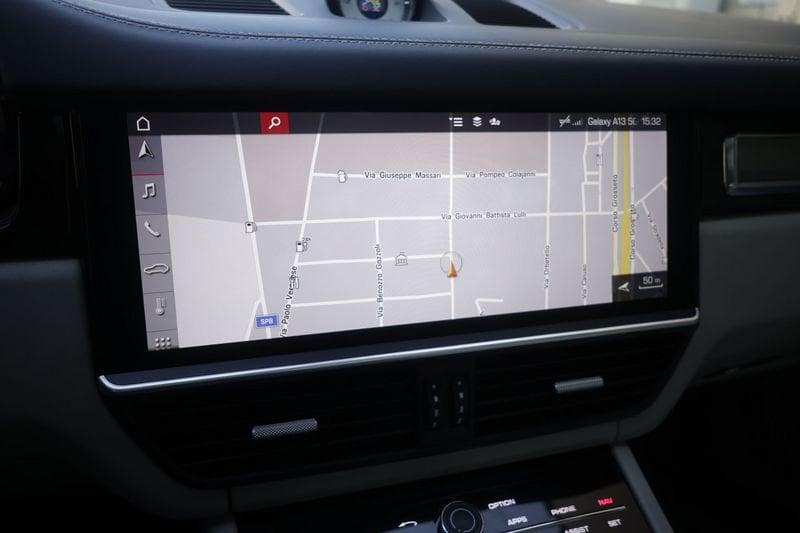 Porsche Cayenne 3.0 V6 E-Hybrid Tetto Panoramico Unicoproprietario