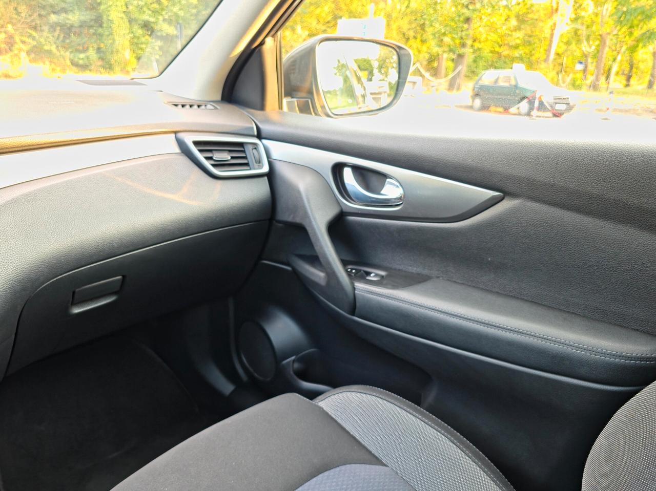Nissan Qashqai 1.5 dCi Tekna+ CV-115 E6 Manuale NEO 2019