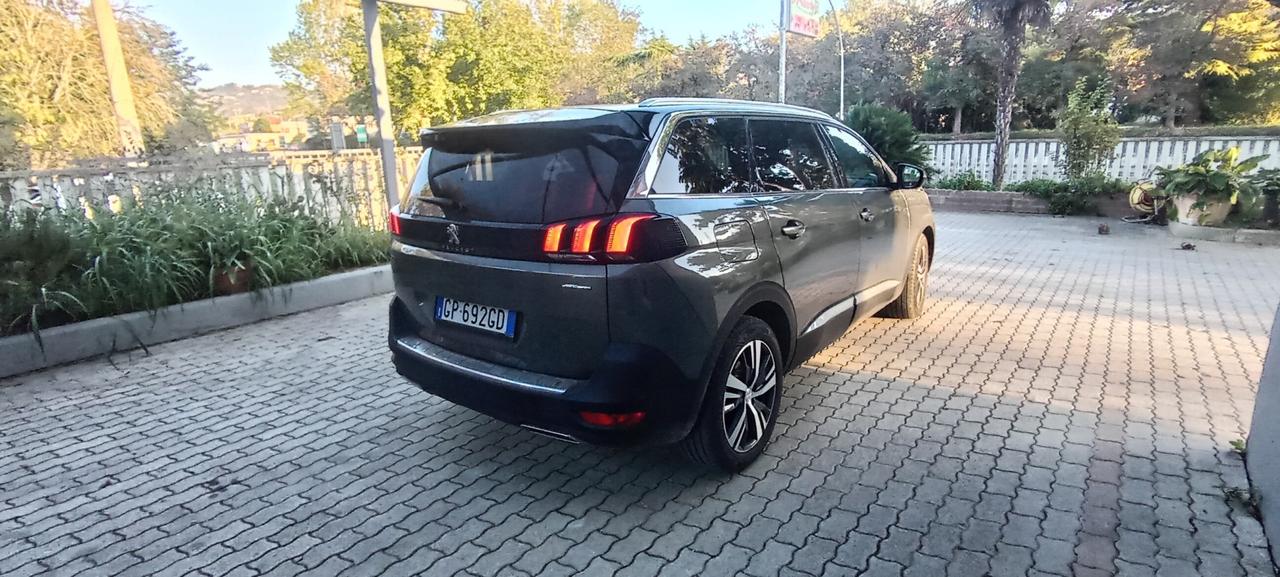 PEUGEOT 5008 BlueHDi 130 S&S EAT8 GT Line