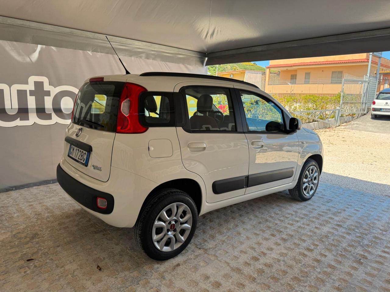 Fiat Panda 0.9 TwinAir Turbo Natural Power Lounge