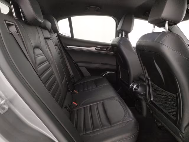 ALFA ROMEO Stelvio 2.2 Turbodiesel 210 CV AT8 Q4 Super