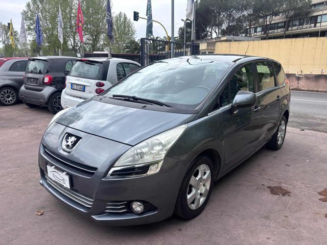 PEUGEOT 5008 1.6 HDi 112CV Business