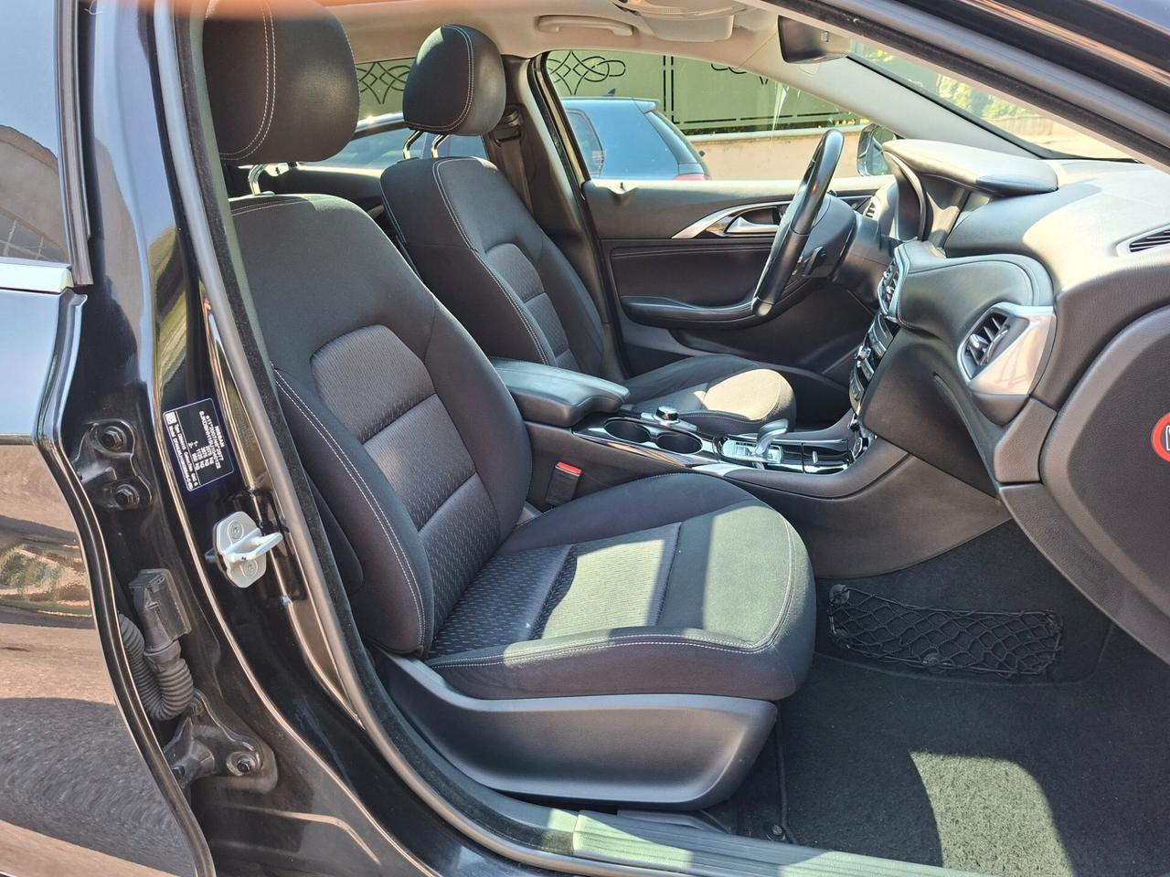 Infiniti QX30 2.2d AUTOMATICO / 4X4 / EURO 6