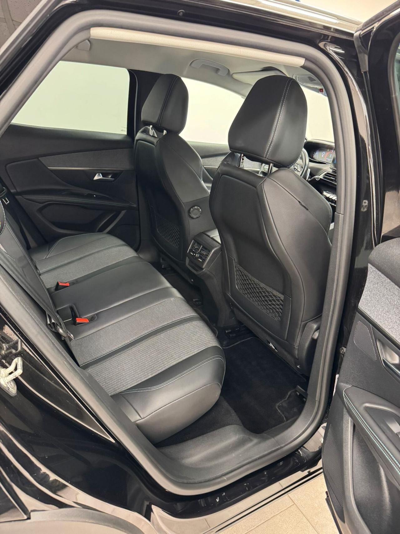 PEUGEOT 3008 BLUEHDI 130 CV S&S EAT8 ALLURE PACK 2022