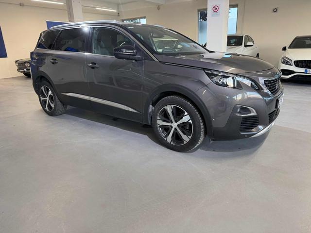 PEUGEOT 5008 BlueHDi 130 S&S EAT8 GT Line
