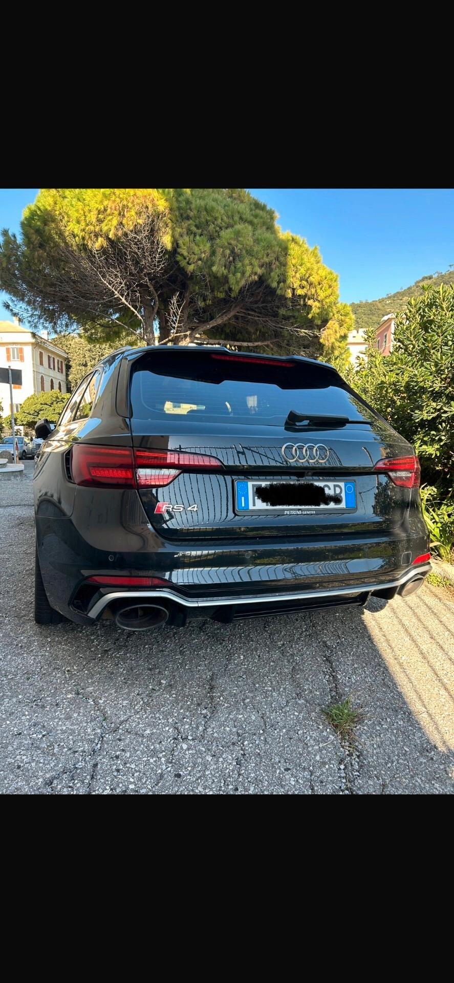 Audi A4 RS 4 Avant 2.9 TFSI quattro tiptronic PERMUTABIL_