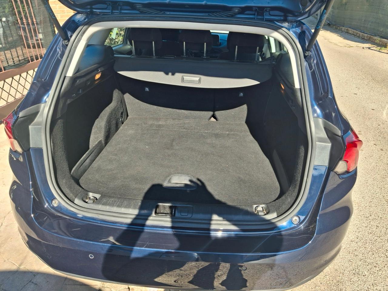 Fiat Tipo 1.6 Mjt S&S SW Lounge