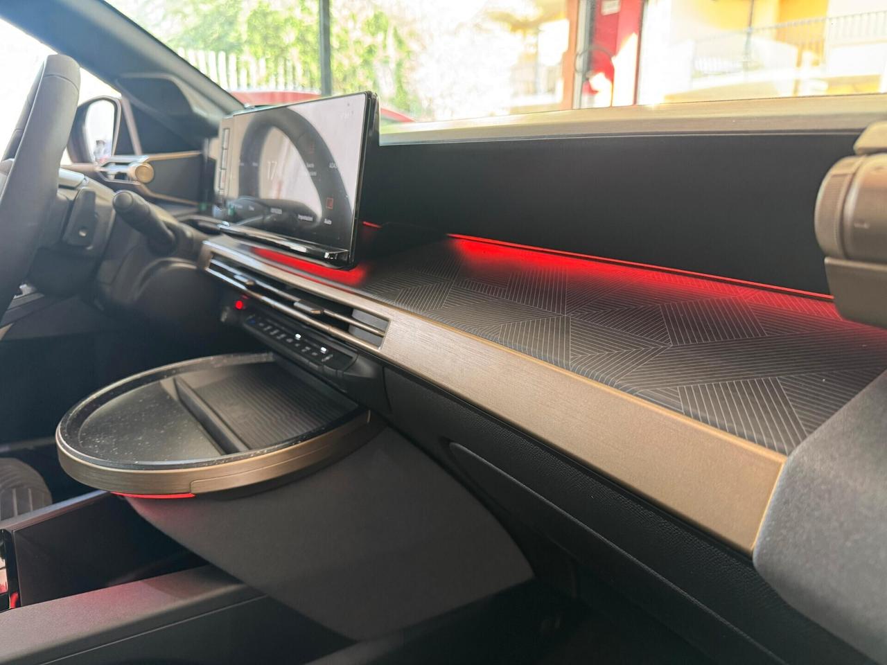 Lancia Ypsilon Hybrid e-DCT NUOVA
