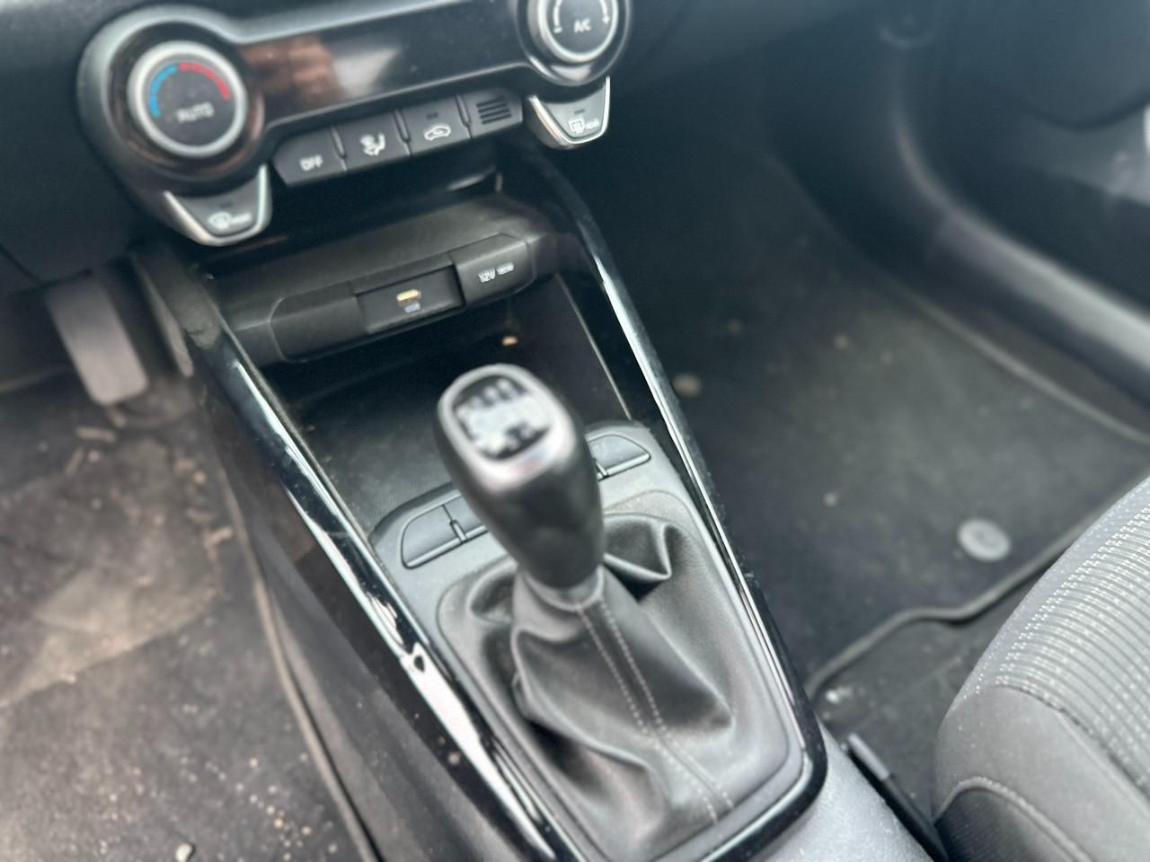 KIA Stonic - Stonic 1.0 t-gdi mhev Style 100cv mt