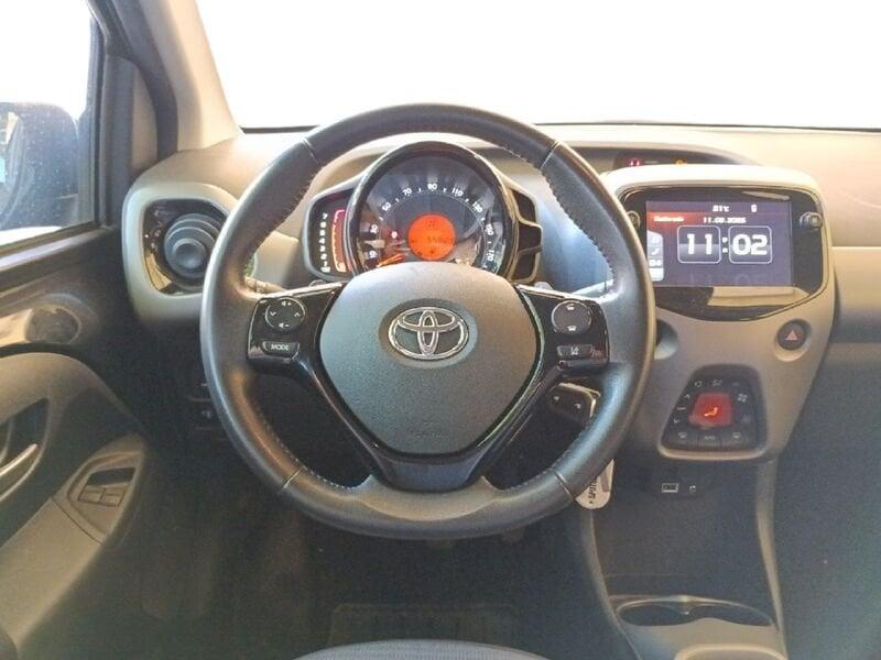 Toyota Aygo Aygo Connect 1.0 VVT-i 72 CV 5 porte x-play MMT