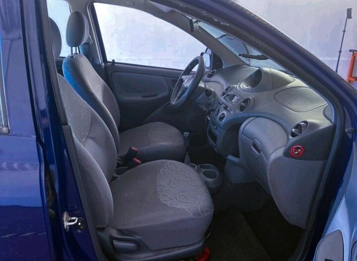 Toyota Yaris luna 1.3 vvt