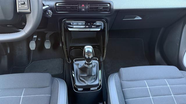 CITROEN C3 PureTech 100CV S&S MAX*C.L.17*NAVI*CARPLAY*R.CAM*