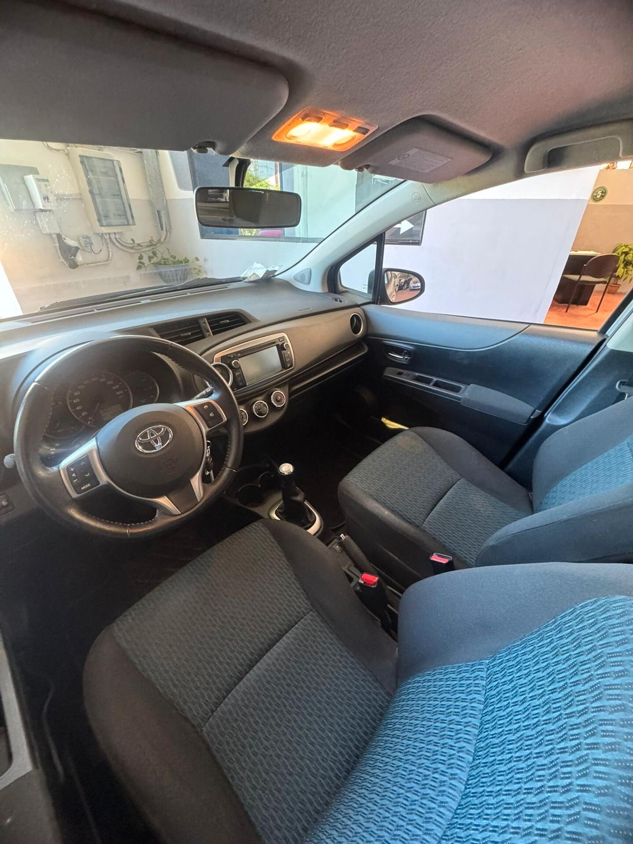 Toyota Yaris 1.0 5 porte Per Neopatentati