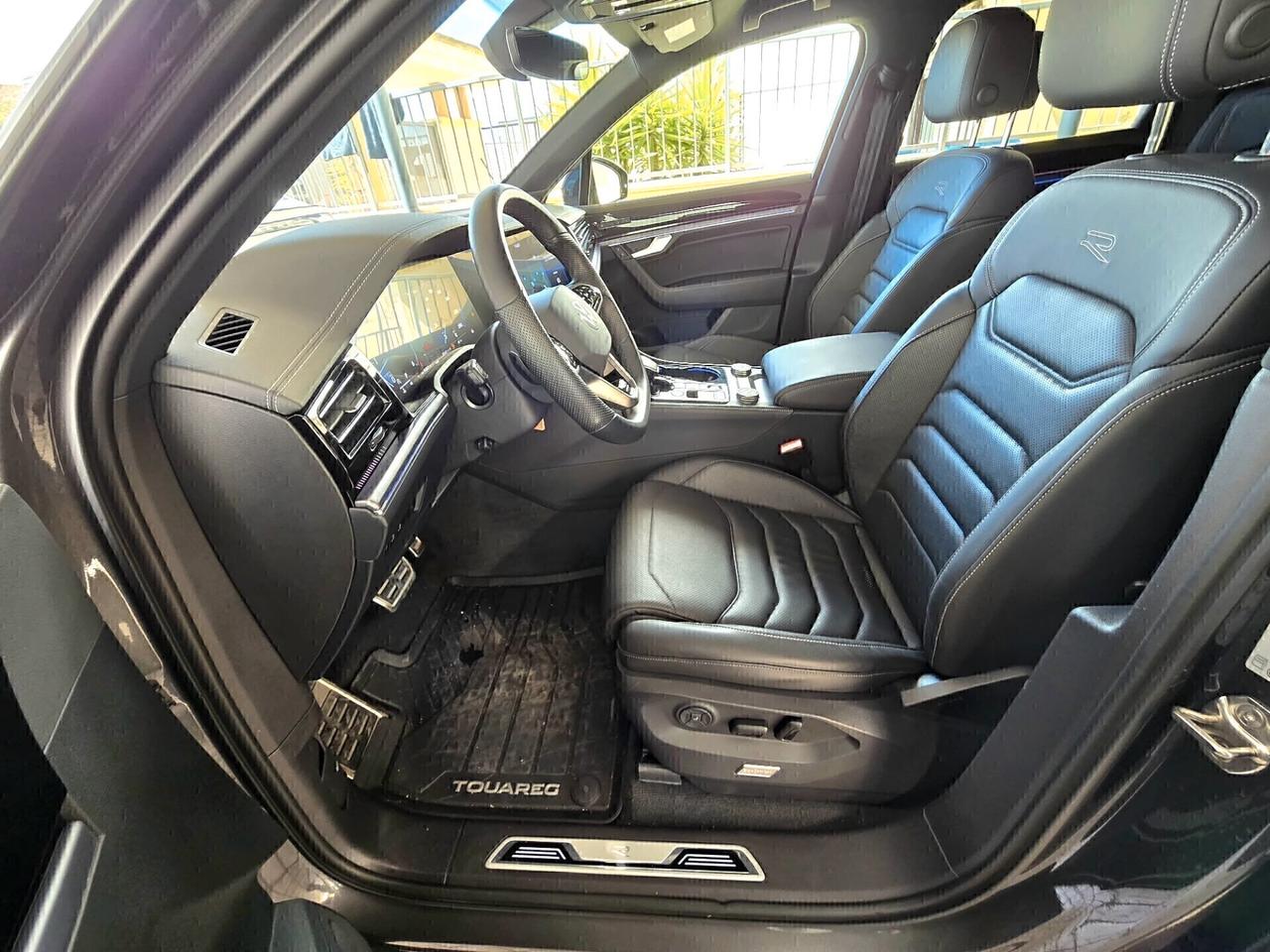 VOLKSWAGEN TOUAREG 3.0 TDI 286cv R-LINE RESTYLING