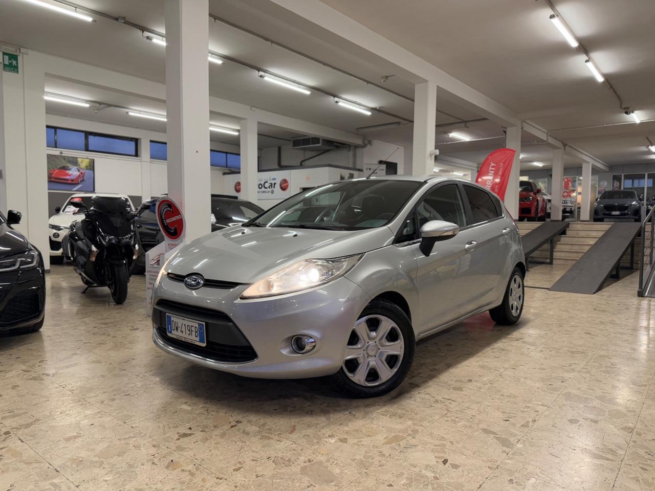 Ford Fiesta 1.4 TDCi 68CV 5P Titanium 09/2009 Neopatentati