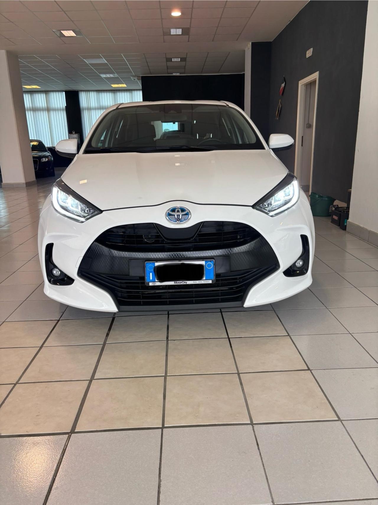 Toyota Yaris 1.5 Hybrid 5 porte Lounge