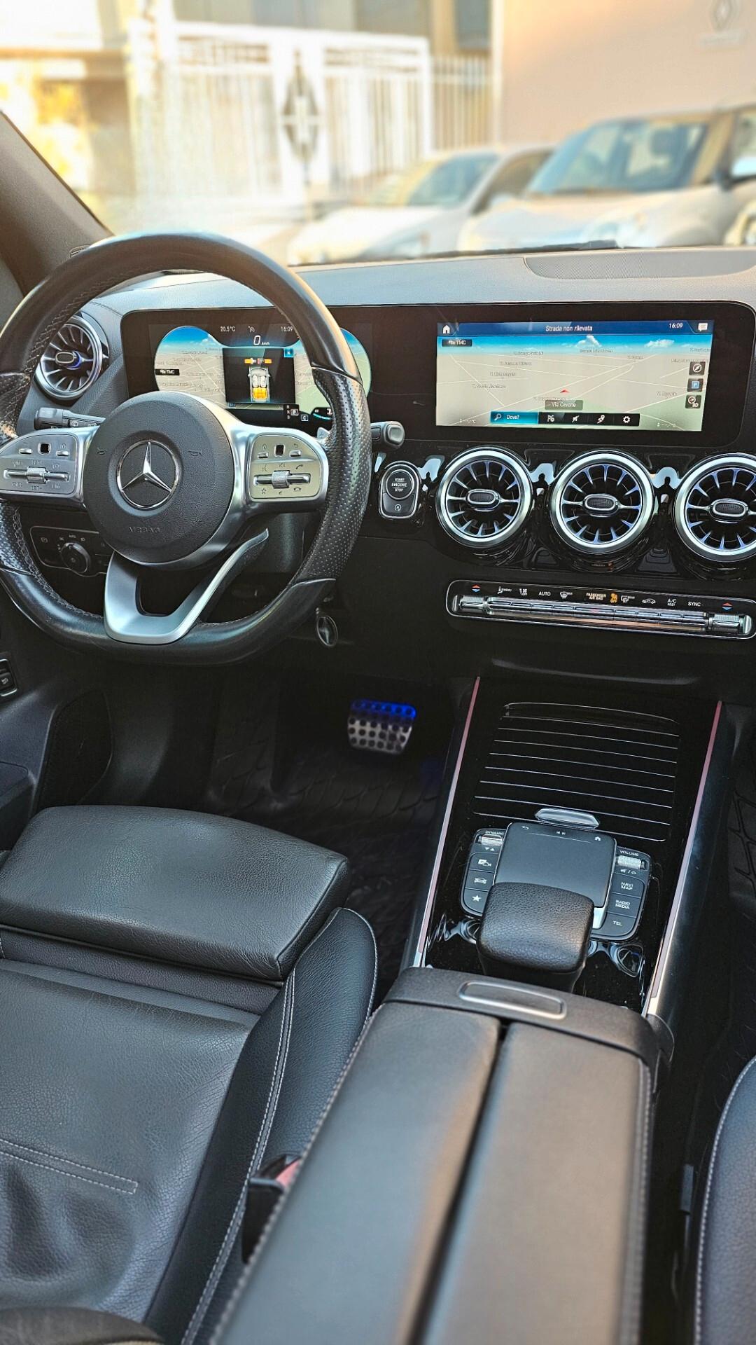 Mercedes-benz GLA 200 d Automatic 4Matic Premium Plus Amg