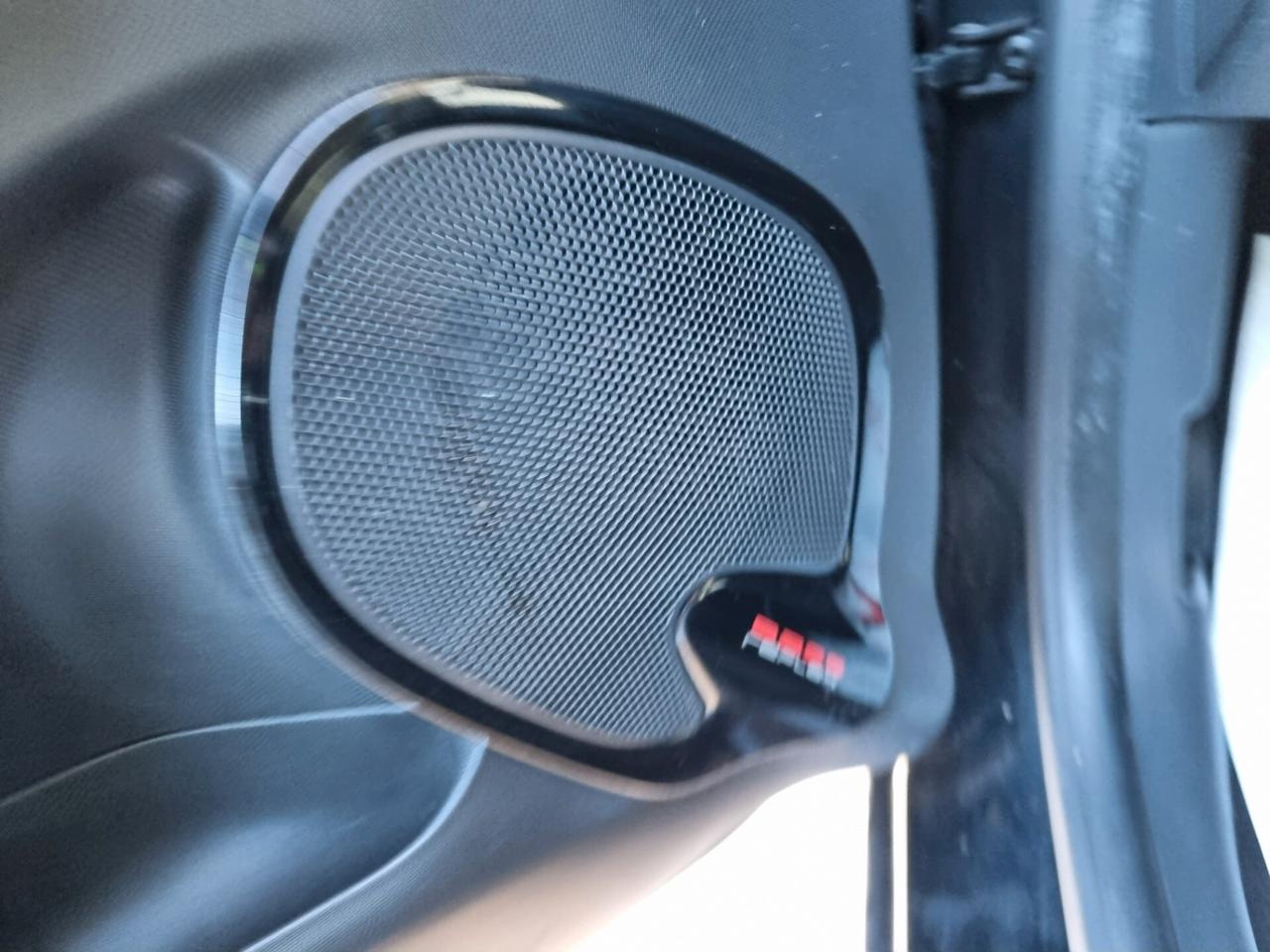 Renault Clio 1.2 75CV 5 porte Costume National