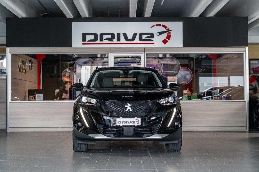 PEUGEOT 2008 motore elettrico 136 CV Allure Pack