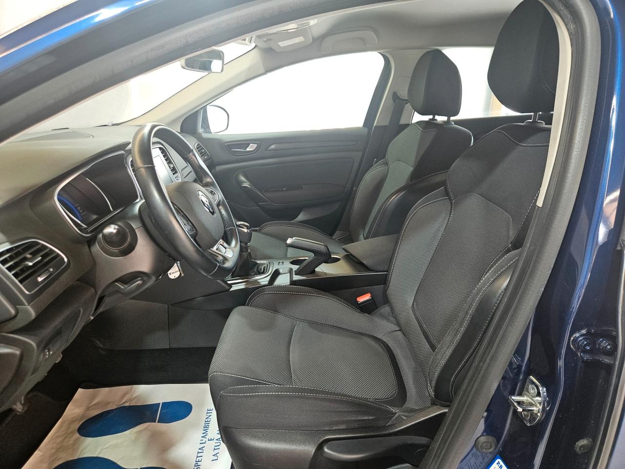Renault Megane Sporter 1.5 blue dci Intens
