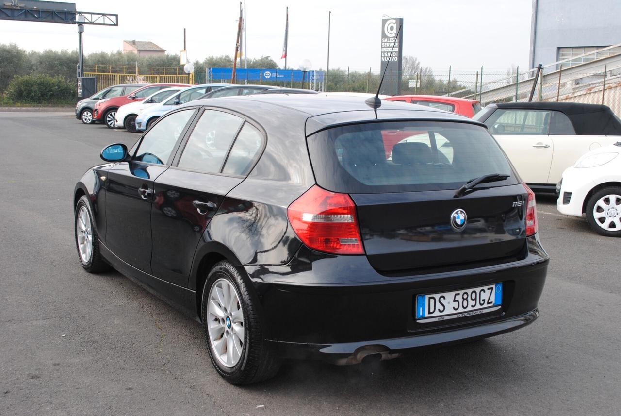 BMW 116i 122 CV OK NEOPATENTATI