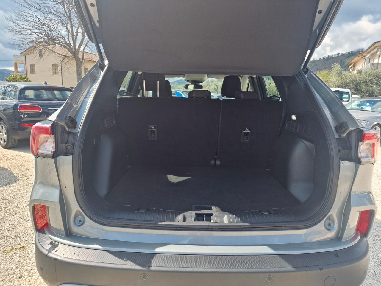 Ford Kuga 1.5 EcoBlue 120 CV aut. 2WD Titanium Business