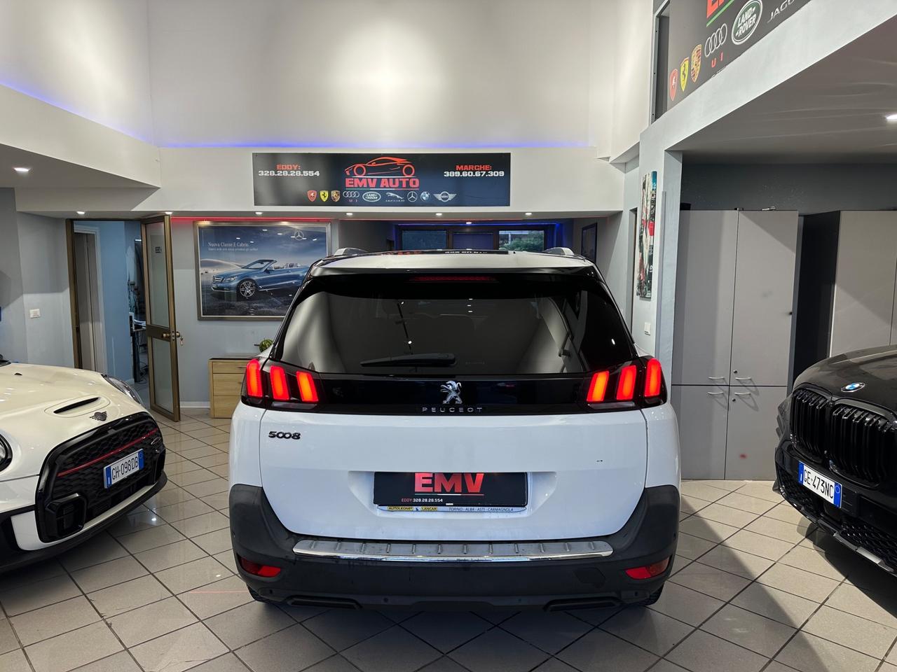 Peugeot 5008 BlueHDi 130 S&S EAT8 Active Business