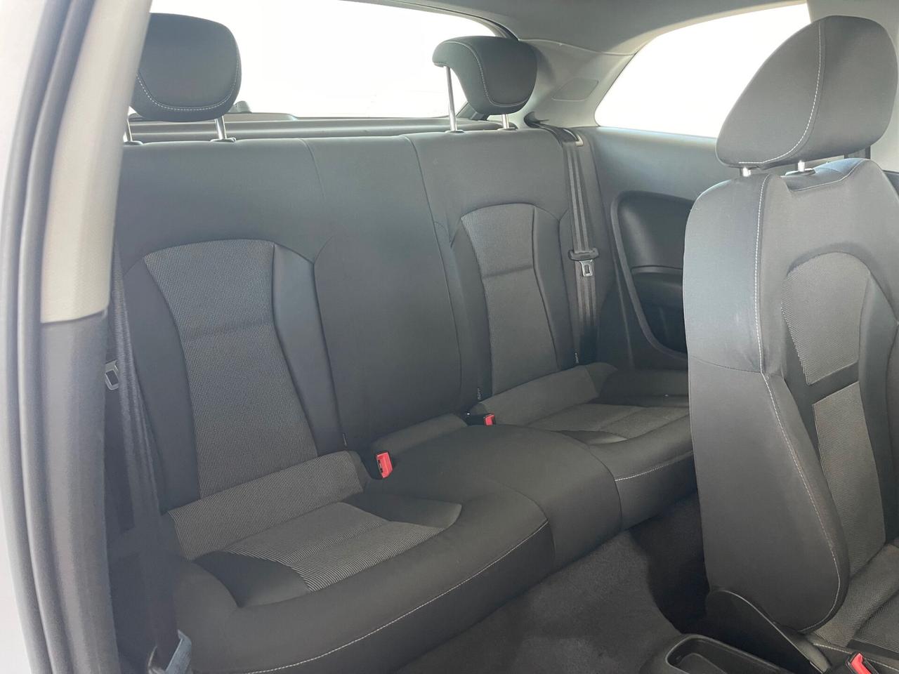 Audi A1 1.6 TDI 105 CV Ambition 3 porte adatto a NEOPATENTATI