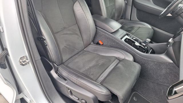VOLVO XC40 D3 AWD Geartronic R-design N1 N°GA715