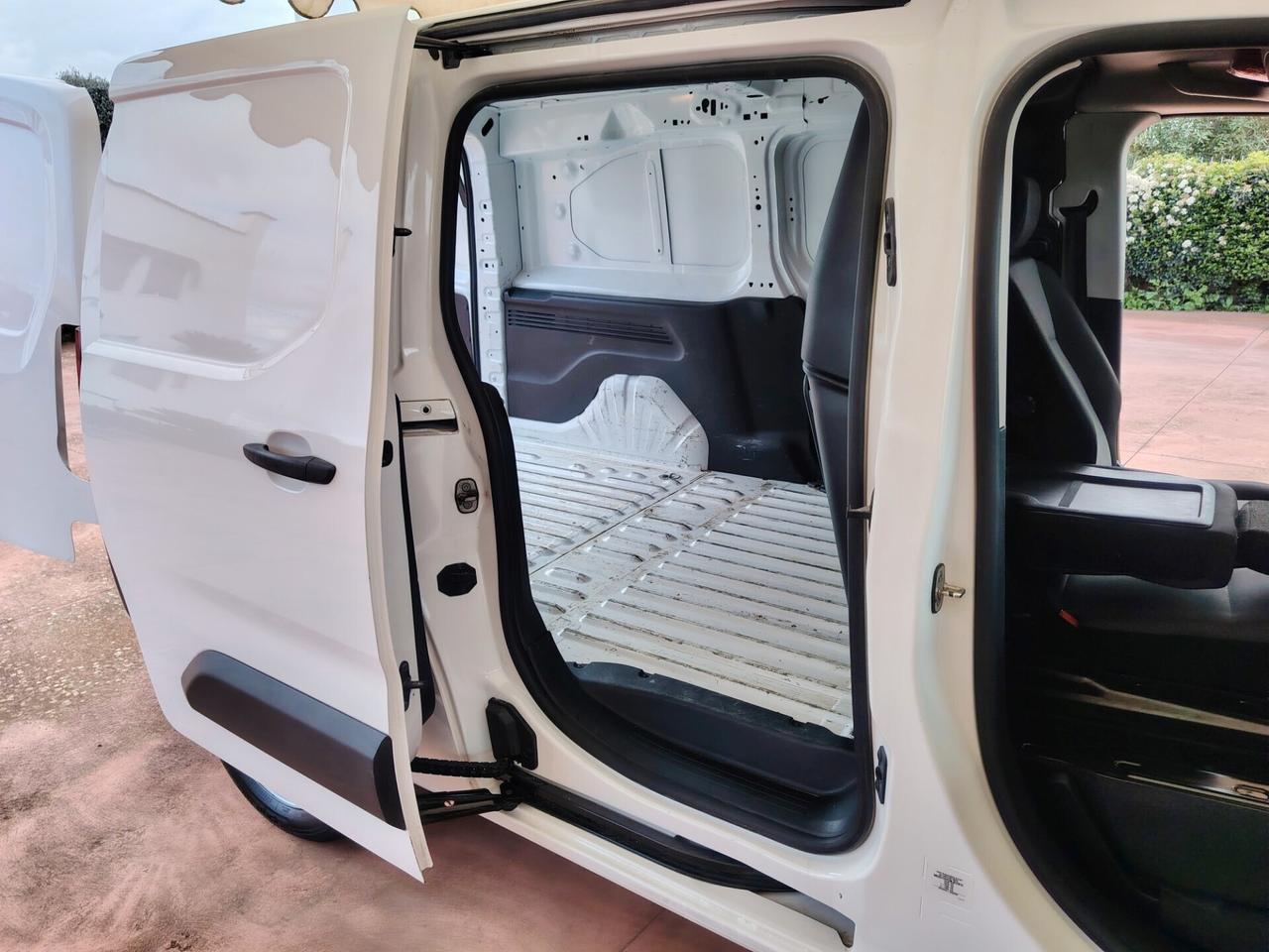 Opel Combo Cargo XL 3posti 1.5 Diesel 2021 iva compresa