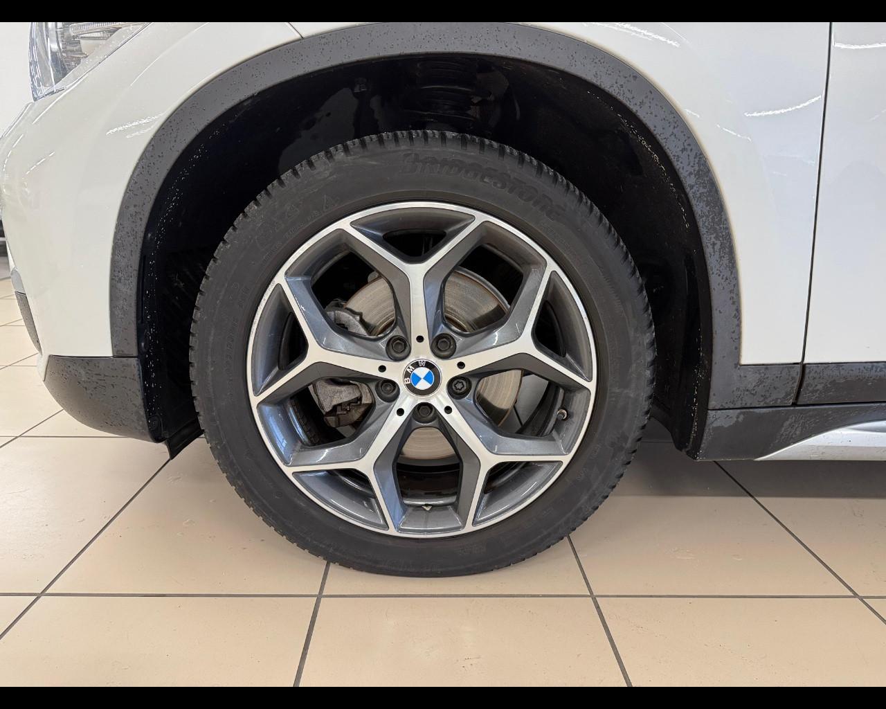 BMW X1 (F48) - X1 sDrive18i xLine