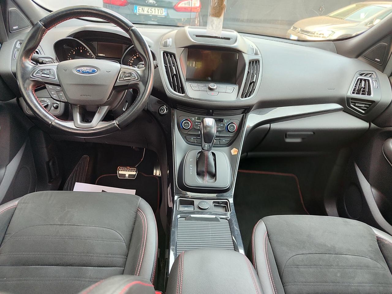 Ford Kuga 1.5 TDCI 120 CV S&S 2WD ST-Line