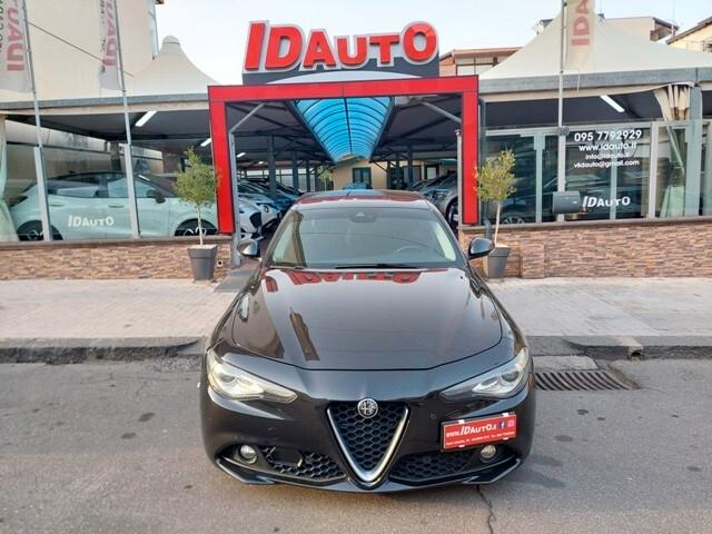 Alfa Romeo Giulia 2.2 Turbodiesel 150 CV AT8